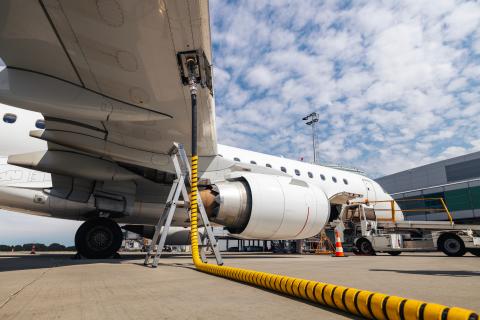 Tankering in aviation: when fuel savings become a compliance risk